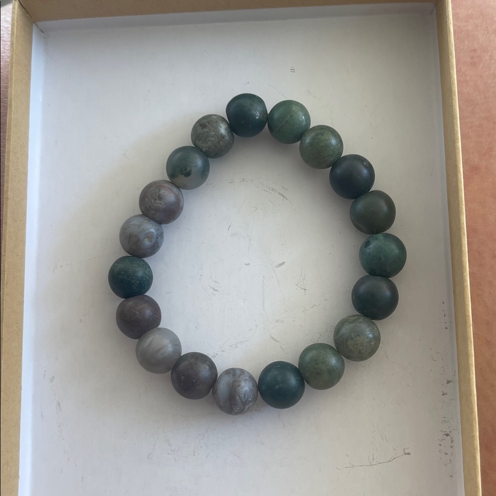 Elegant Multicolor Beaded Bracelet